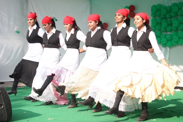 The Italian dance