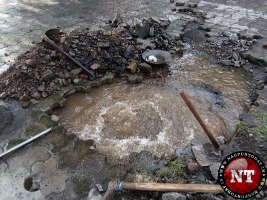 major leakage at telankhedi mandir