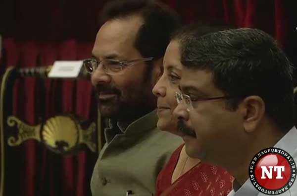 India, Japan vow to step up defence ties