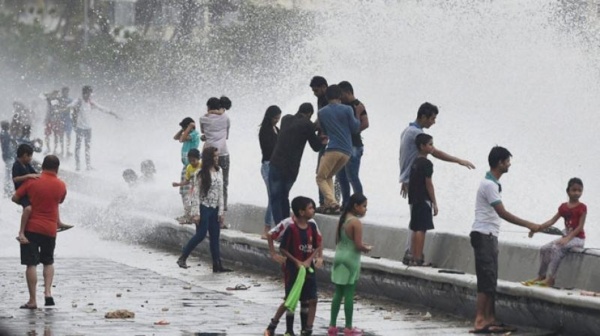Cyclone Ockhi