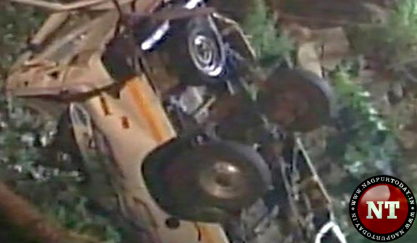 13 dead, 2 injured after bus falls into river in Kolhapur