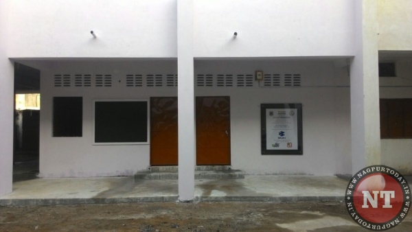 Jeevan Shikshan Vidyalaya at Untkhaana (1)