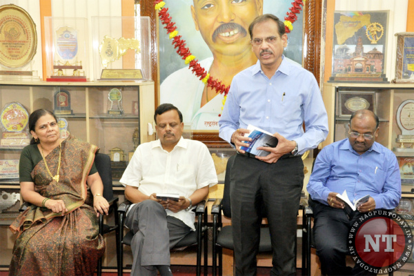 SFS Student, Ashirwad Satyam Chakinarap, Dr. Siddharthavinayak Kane (1)