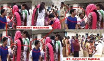 Prashant Wasankar's sister tying rakhi in jail