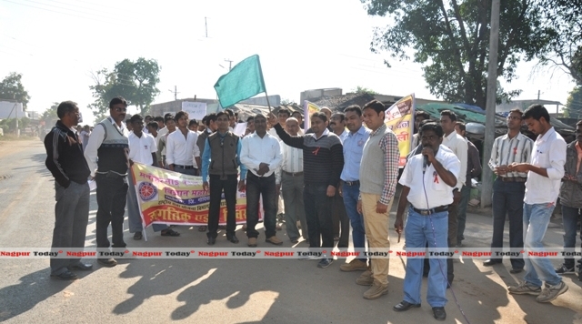 सालेकसा : एड्स निर्मूलन रैली में विद्यार्थियों का भारी प्रतिसाद