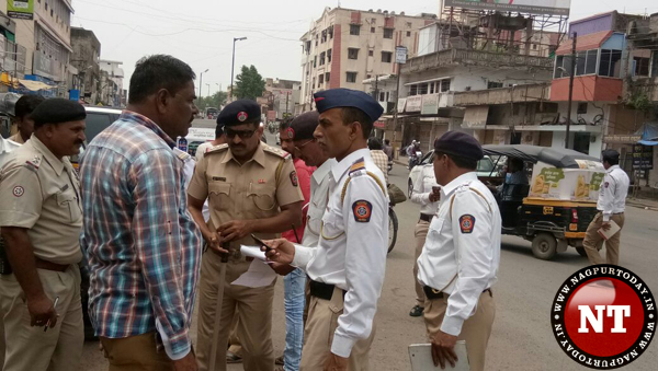 Toheed Police Special 3-day drive: Traffic cops book 1099 auto, other vehicle drivers ...