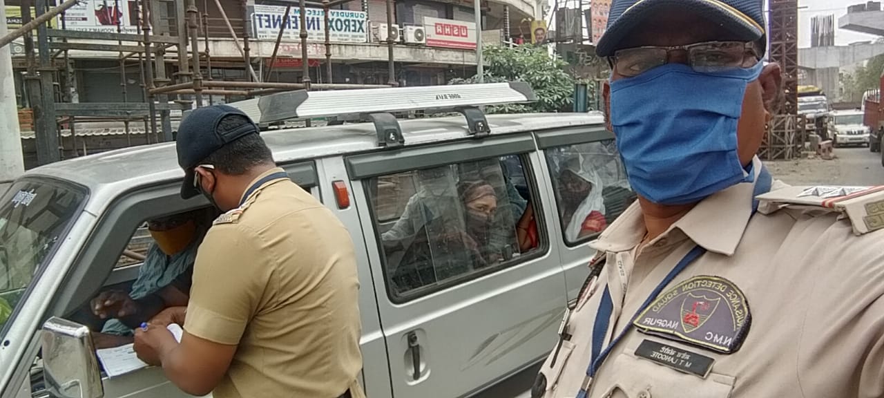 ५६ नागरिकांना दंड करुन मनपाने दिले मास्क