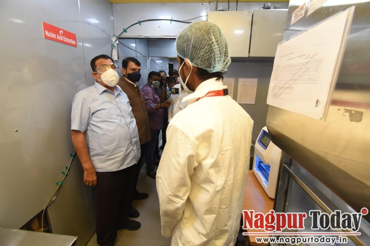 Covid19 Nitin Gadkari inaugurates mobile testing lab in Nagpur Nagpur