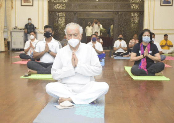 Governor Koshyari joins Yoga Session on International Day of Yoga