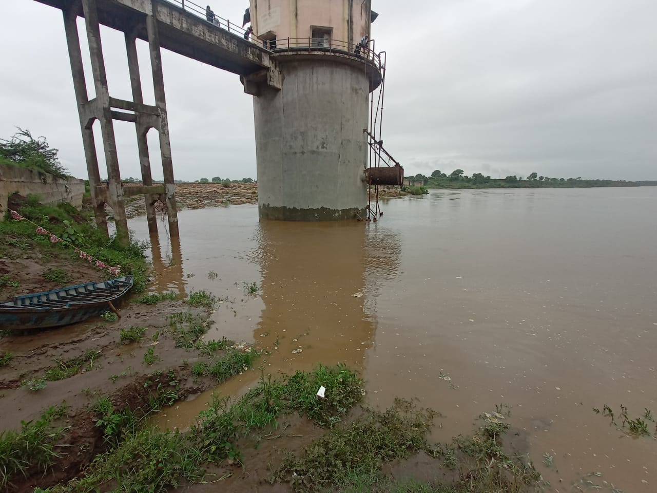 Low pressure water supply in Aasi Nagar zone, Satranjipura zone Lakadganj & Nehru Nagar zone - Vimarsana News