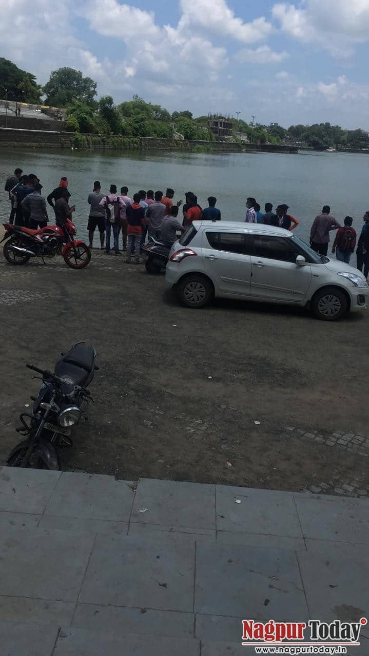 Nagpur: 19-year-old boy riding bike jumps to death in Futala Lake - Nagpur Today : Nagpur News