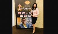 CS Deesha Shroff, Awarded for Most Creative Professional Women by Marathi Actor Vijay Patkar
