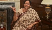 FM asks industry to start taking risks