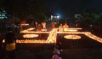 5001 दीपों से जगमगाया प्राचीन शिव मंदिर परिसर