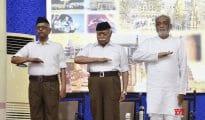 किसी को जीतने नहीं, संघ सबको जोड़ने का काम करता है: मोहन भागवत