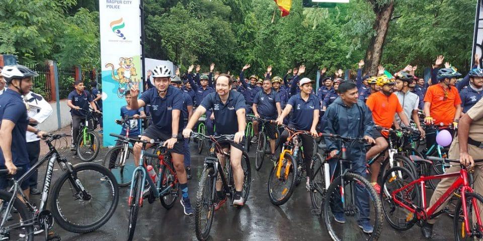 In Pics: Rain fails to dampen Nagpur City Police’s ‘Cyclothon’ to promote women’s safety, traffic discipline