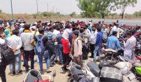 Deprived of salary for months, hundreds of Future Supply Chain employees stage protest in MIHAN