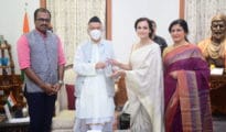 Governor presents Mother Teresa Memorial Award to Dia Mirza, Afroz Shah