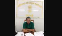 नागरिकानो मतदार कार्ड सोबत आधार जोडणी मोहिमेला सहकार्य करा–तहसीलदार अक्षय पोयाम