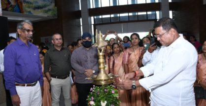 स्वनिधी महोत्सव : पथविक्रेत्यांचे प्रदर्शन व फुड स्टॉलला उत्स्फूर्त प्रतिसाद आ.मोहन मते यांच्या हस्ते उदघाटन