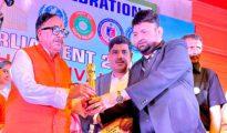 केंद्रीय भारी उद्योग मंत्री द्वारा शाहिद शरीफ़ सम्मानित अंतरराष्ट्रीय युवा उत्सव निमित्
