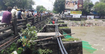 Water pipeline washed away in nullah near University Library
