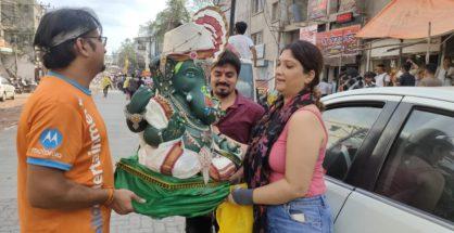 Video: Nagpurians welcome Bappa with religious fervour