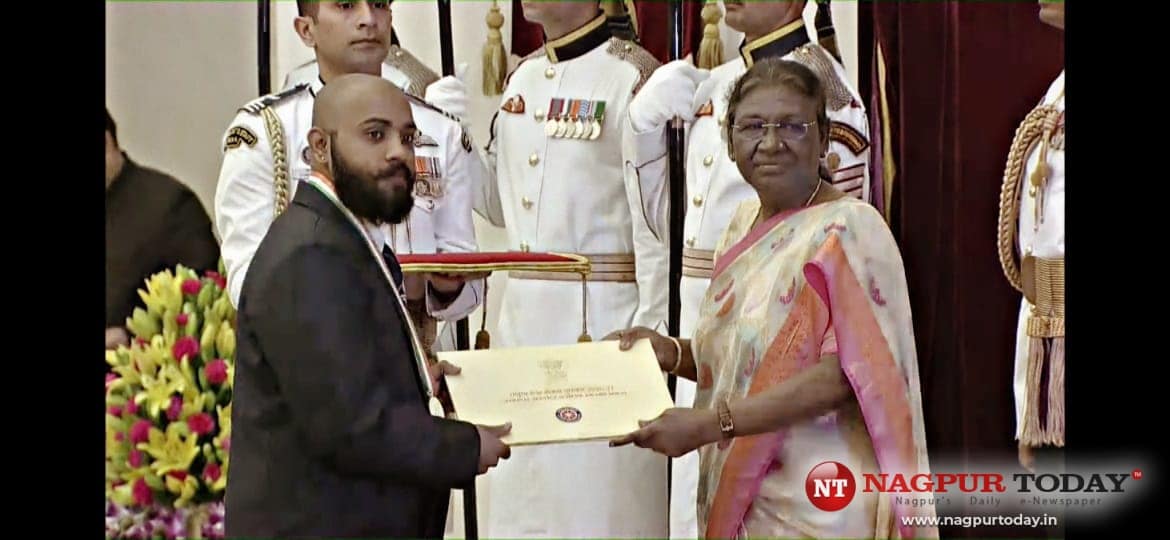 Nagpur’s Divesh Ginnare from Vet College gets best NSS volunteer award from President Murmu