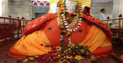 Dazzling look: 40 kg gold throne for Tekdi Ganesh with major facelift of temple
