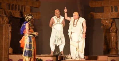 ‘Chanakya’ leaves Nagpurians spell-bound at Khasdar Sanskrutik Mahotsav