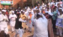 MVA’s unique protest against ruling govt using taal