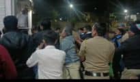 Viral Video: Mob beats man accused of molestation, hurls abuses, thrashes cops inside Mauda Police Station