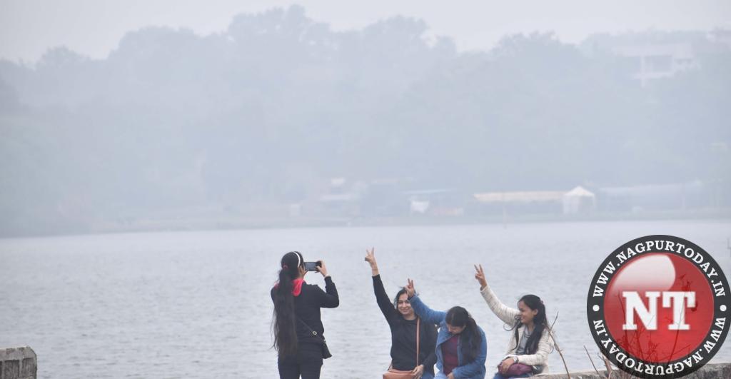 In Pics Nagpurians shiver as weather turns cloudy, chilly