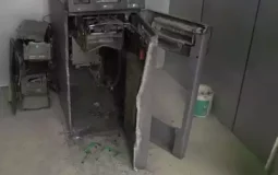Gang of burglars attempt to cut open ATM in Jaripatka