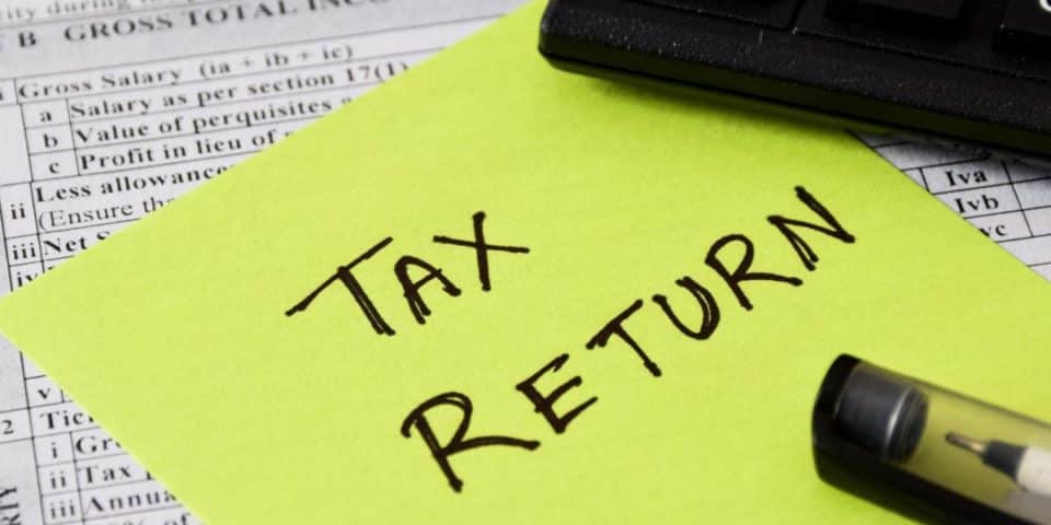 March End Trouble? Check out these easy steps to file your Income Tax Return!!
