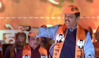 I am “not Fadtoos but Kartoos”: Fadnavis counters Uddhav’s ‘useless’ remark