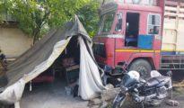 Truck rams into Police Chowki at Katol Naka Chowk in Nagpur; no casualties