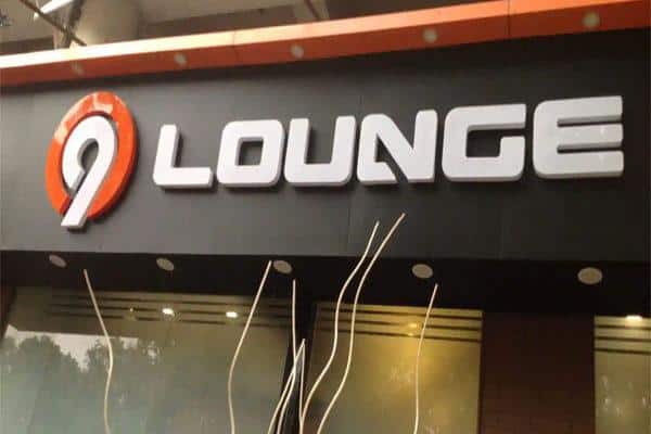 Nagpur cops bust hookah parlour at Lounge 9 Cafe and Restaurant in Ambazari
