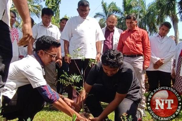 “Need of trees plantation movement,” says Dr Datarkar at GMCH