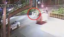 Live CCTV: Tragic road accident claims life of youth in Mankapur, Nagpur