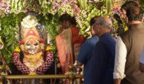 President Murmu visits Jagdamba Temple at Koradi