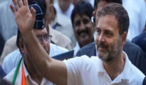 137 दिन बाद संसद में राहुल गांधी की वापसी