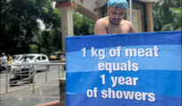 Man takes public shower to show meat’s devastating impact on planet in Nagpur