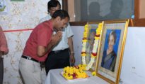 सरदार वल्लभभाई पटेल जयंती व इंदीरा गांधी पुण्यतिथी  निमित्त म.न.पा.तर्फे विनम्र अभिवादन