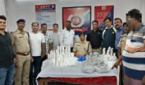 गोंदिया: RPF ने खुलवाया बैग , 52 किलो चांदी के साथ शख्स पकड़ाया