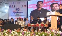 रोजगार निर्माण करणाऱ्या अर्थव्यवस्थेची देशाला गरज ; नितीन गडकरींचे विधान
