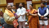 मुख्यमंत्री एकनाथ शिंदे यांच्या हस्ते नागपूरचे ज्येष्ठ पत्रकार जोसेफ राव यांचा सत्कार !