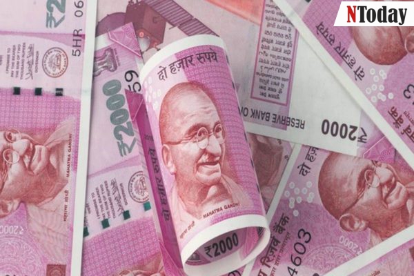 Rs 8,470 cr worth of Rs 2000 notes with public: RBI