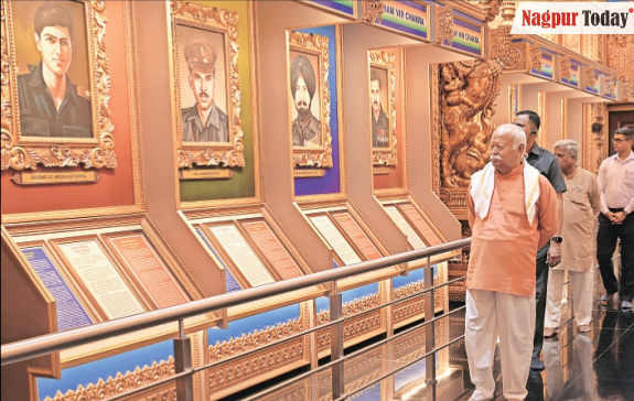 RSS chief Dr Bhagwat visits magnificent Sanskritik Kendra at Koradi Mandir