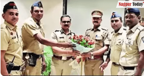 CP felicitates 5 Pachpaoli cops for foiling suicide bid by ex-TTE in Nagpur
